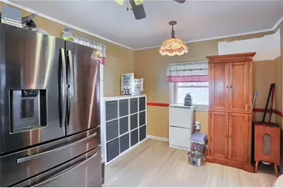 2011 Tony St, Shenango Township, PA 16101 - Photo 4