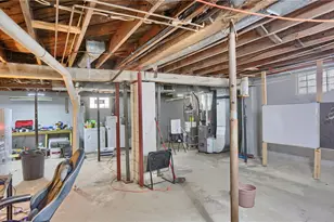 2011 Tony St, Shenango Township, PA 16101 - Photo 20