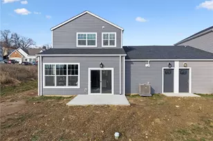 2219 Lebanon Dr, Elizabeth Twp/Boro, PA 15135 - Photo 2