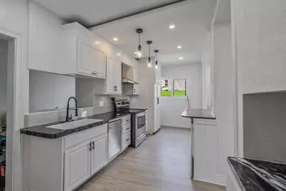 322 S Broadway St, Scottdale, PA 15683 - Photo 12