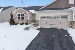 1021 Moria Ct, Penn Twp, PA 15623 - Photo 34