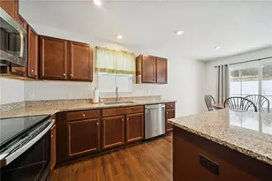 1021 Moria Ct, Penn Twp, PA 15623 - Photo 6