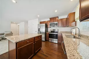 1021 Moria Ct, Penn Twp, PA 15623 - Photo 4