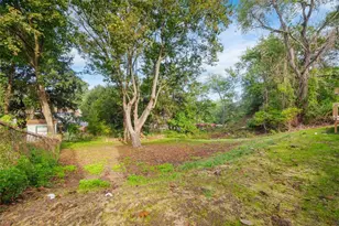 4617 Mt Troy Rd Ext, Pittsburgh, PA 15214 - Photo 18