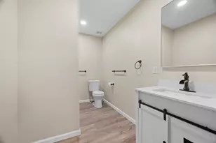 4617 Mt Troy Rd Ext, Pittsburgh, PA 15214 - Photo 8