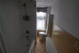 728 Crescent Ave, Ellwood City, PA 16117 - Photo 14