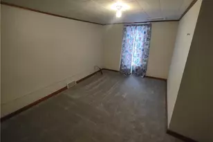 728 Crescent Ave, Ellwood City, PA 16117 - Photo 12