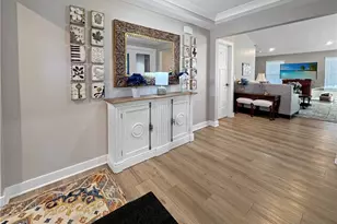 208 Mary Ln, Robinson Twp, PA 15108 - Photo 6