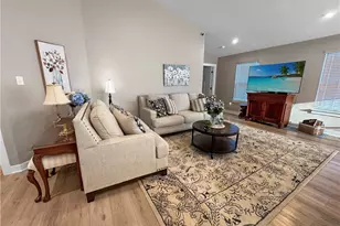 208 Mary Ln, Robinson Twp, PA 15108 - Photo 16