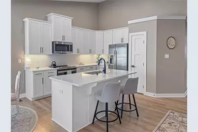 208 Mary Ln, Robinson Twp, PA 15108 - Photo 10