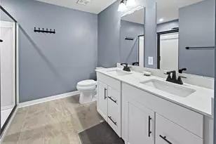 208 Mary Ln, Robinson Twp, PA 15108 - Photo 20