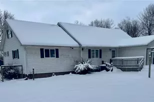 88 Fleming Rd, Grove City Boro, PA 16127 - Photo 6