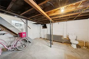 1002 N 3rd St, Jeannette, PA 15644 - Photo 22