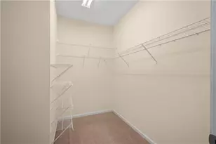 205 Maple Ridge Dr, Cecil, PA 15317 - Photo 14