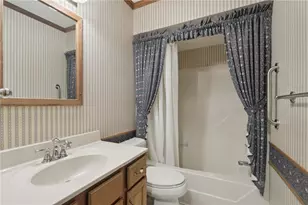 134 4th St, Ellwood City, PA 16117 - Photo 14