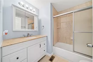 2117 Berkshire Dr, Monroeville, PA 15146 - Photo 22