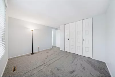 2117 Berkshire Dr, Monroeville, PA 15146 - Photo 34