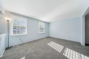 2117 Berkshire Dr, Monroeville, PA 15146 - Photo 6