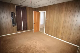 645 Illinois Ave, Pittsburgh, PA 15221 - Photo 34