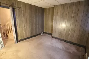 645 Illinois Ave, Pittsburgh, PA 15221 - Photo 20