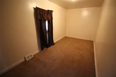 645 Illinois Ave, Pittsburgh, PA 15221 - Photo 24