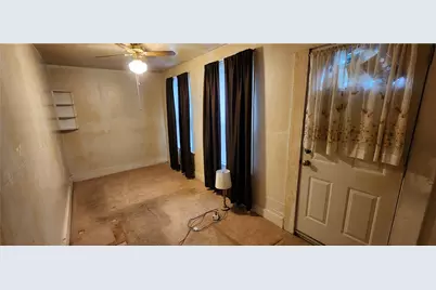 645 Illinois Ave, Pittsburgh, PA 15221 - Photo 16