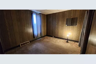 645 Illinois Ave, Pittsburgh, PA 15221 - Photo 22