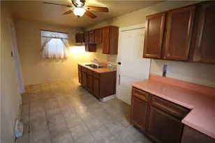 645 Illinois Ave, Pittsburgh, PA 15221 - Photo 8