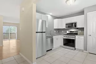 329 Glaser Ave, Pittsburgh, PA 15202 - Photo 4