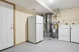 329 Glaser Ave, Pittsburgh, PA 15202 - Photo 22