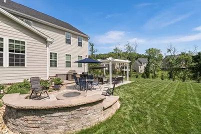 1705 Stevensan Dr, Pittsburgh, PA 15143 - Photo 10