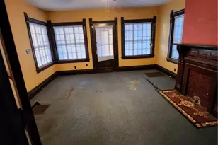 88 Elm Ave, Sharon, PA 16146 - Photo 2