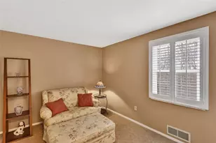 1782 Mountain View Dr, Monroeville, PA 15146 - Photo 22