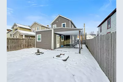 1556 2nd St, New Brighton, PA 15066 - Photo 2