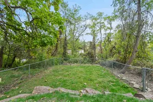 228 Alries St, Pittsburgh, PA 15210 - Photo 24