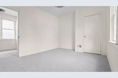 228 Alries St, Pittsburgh, PA 15210 - Photo 14