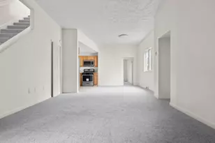 228 Alries St, Pittsburgh, PA 15210 - Photo 6