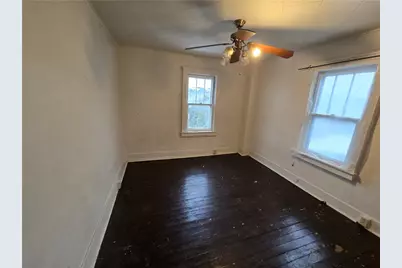 322 Chestnut St, Vandergrift, PA 15690 - Photo 6