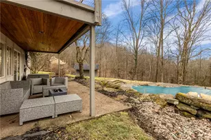 112 Wynnwood Dr, Pittsburgh, PA 15215 - Photo 10