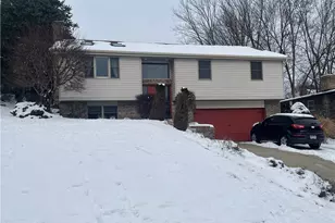 427 Deer Park Dr, Jefferson Hills, PA 15025 - Photo 1