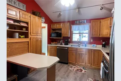 427 Deer Park Dr, Jefferson Hills, PA 15025 - Photo 10