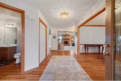 1533 Robertson Dr, Pittsburgh, PA 15237 - Photo 4