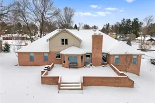 1533 Robertson Dr, Pittsburgh, PA 15237 - Photo 36