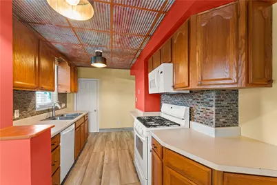 800 Romine Ave, Port Vue, PA 15133 - Photo 14