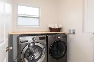 104 Chesapeake Dr, Jefferson Hills, PA 15236 - Photo 24