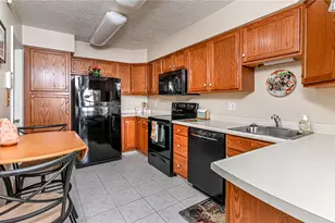 5138 Polo Fields Dr, Hampton, PA 15044 - Photo 8