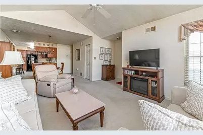 5138 Polo Fields Dr, Hampton, PA 15044 - Photo 4