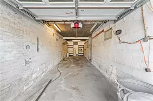 326 Orchard Dr, Pittsburgh, PA 15228 - Photo 30