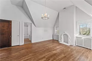 326 Orchard Dr, Pittsburgh, PA 15228 - Photo 24