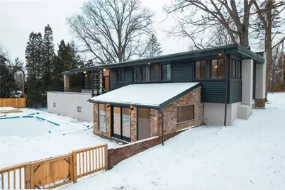 203 N Grandview Dr, Pittsburgh, PA 15215 - Photo 4